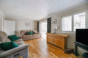 Lounge- click for photo gallery